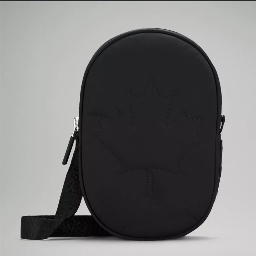 Lululemon Future Legacy Crossbody Bag - Black